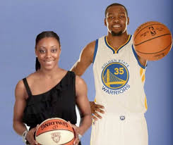 Durant's fiancee was monica wright, a point guard in the wnba and she has spoken openly about why she never ended up becoming his wife. Kevin Durant Got Back Together With His Fiance Terez Owens 1 Sports Gossip Blog In The World