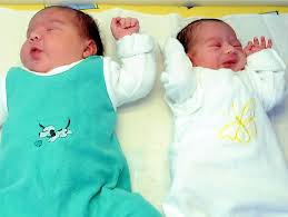 Der russischen föderation, michail muraschko, und dem gesundheitsminister der bundesrepublik deutschland, jens spahn. Jungste Mama Grosstes Baby Unglaubliche Geburtsrekorde Aus Aller Welt Kolnische Rundschau