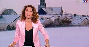 => pour info marie sophie lacarrau anime le jt de 13h de france 2 en tant que titulaire depuis 2016. Jt 13h La Vengeance De Marie Sophie Lacarrau Julian Bugier En Rupture Toutelatele
