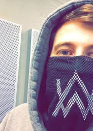 Pin By Sydnee Simpson On Alan Walker Alan Walker Allen Walker Electronic Music