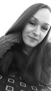 Denise Stoll's Instagram, Twitter & Facebook