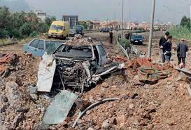 Riassunto dell?attentato del 23 maggio 1992 in cui persero la vita giovanni falcone e alla sua scorta. Le Pietre Raccontano