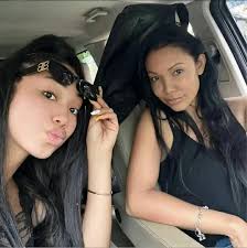 🎉 Mankalaza ny faha 42 taonany anio i Jackie Flora , Renin'ny mpanakanto  Wendy Cathalina 🥳 Tanora lalandava ny tenany 🥰 Anisan'ny mpanaraka  mavitrika ny pejy ihany koa izy 🥰 Miarahaba sy