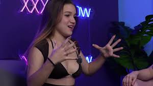 Tutorial to cause a SQUIRT with little Colombian Majo Cute in XXXfollow  Sessions 4 Podcast with