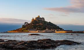 Visualizza altre idee su cornovaglia, cornovaglia inghilterra, gran bretagna. In Cornovaglia L Isola Gemella Di Mont Saint Michel Radio Monte Carlo