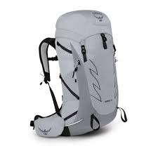 Of all the major backpack manufacturers, osprey has been and remains my personal favorite. Women S Hiking Backpacks Rucksacks Daypacks Osprey Europe