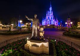 Be sure to come back each day and enter. The Kiss Goodnight Disney World S Best Thing Few Guests See Disney Tourist Blog
