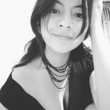 Nina la maravillosa niña.