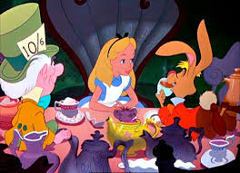L Hora Del Te Amb Tots Els Animals Alice In Wonderland Cartoon Alice In Wonderland 1951 Mad Hatter Pictures