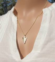 Silver Arrowhead Necklace Arrow Necklace Arrow Necklace Etsy Arrowhead Necklace Tribal Pendant Arrow Necklace