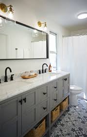 Vanity units zum kleinen preis hier bestellen. Double Vanity Pros Cons Two Bathroom Sinks Versus One Apartment Therapy
