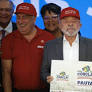 Flávio Bolsonaro Strengthens Ties with Pastor Silas Malafaia, Secures Evangelical Backing for Presidency