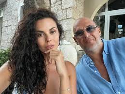 Последние новости и события о настя каменских читайте и смотрите на 1+1. Lysyj Horosho Pristroilsya Nastya Kamenskih Pokazala Sovmestnyj Portret S Potapom Bulvar Shoubiz