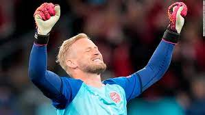 Liverpool trio firmino, salah and henderson lead team of the weekend. Euro 2020 Kasper Schmeichel Recalls Great Moment Christian Eriksen Visited Training Following Collapse Cnn