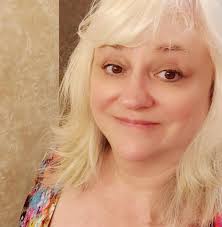 Do pickles go in deviled eggs?