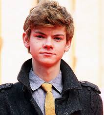 Thomas Brodie Sangster Born 16 May 1990 Is An English Film And Television Actor Best Known For His Role Thomas Brodie Sangster Thomas Brodie Brodie Sangster