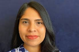 Nancy Meza's Instagram, Twitter & Facebook