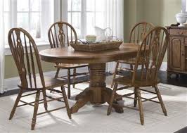 The traditional design of old world is inspired primarily by classic european styles of antiquity. 18 Old World Dining Pedestal Table W 4 Chairs Ridge Home Furnishings Buffalo Amherst Ny Furniture Upholstery Mattresses