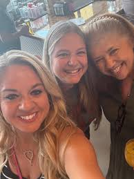 Happy Birthday Lori Mofield!! More fun times to come!! Have a great  Birthday 🎂 🎁🩷🎊🎉🎂