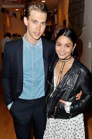 She is currently 32 years old and her birth sign is 19.08.2019 · as of 2021, austin butler's girlfriend is vanessa hudgens. Vanessa Hudgens Reveals That She Is No Rush To Get Married To Her Boyfriend Austin Butler Married Biography