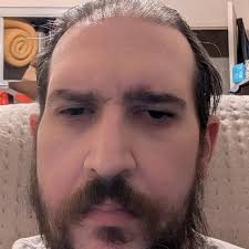 Some were asking to see my lizard, Basil! He's a veiled chameleon 🦎