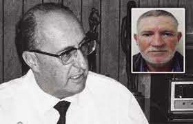 Fue asesinado en medellín, tras amenazas por sus denuncias contra grupos paramilitares. Fue Movil 5 El Asesino De Hector Abad Gomez Verdadabierta Com