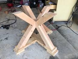 Every now and then we get requests for specific 10 easy pieces features: Diy Round Farmhouse Table With Free Plans Life By Leanna
