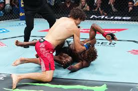 Photo Bonus de l'UFC 332 : Quatre combattants remportent 100 000 $ lors ...