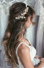 Hair Style Bridal Hairstyle Wedding Scattered Hairstyle Long Hair Half Up Half Down Loose Ha Coiffure Mariee Coiffure Mariage Coiffures Longues De Mariage