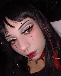 𝑽𝒂𝒏𝒏 𝑪𝒂𝒔𝒕𝒍𝒆