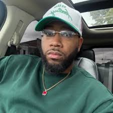 Mark (@Boomstick1741)