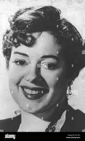 Elsa Daniel's Instagram, Twitter & Facebook