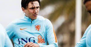 Rick karsdorp en tonny vilhena. Steven Berghuis Maakt Debuut Voor Oranje Nederlands Voetbal Ad Nl