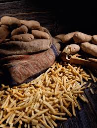 To serve, thaw them and bake at 425 fahrenheit / 218 celsius until they're crisp and brown. How To Freeze Uncooked Potatoes