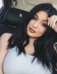 Orta Boy Saci Sevdirecek 12 Sac Modeli Sac Sirlari Cuando Llega New York Primavera Siempre Apetece Renovarse In 2020 Short Hair Styles Dyed Hair Hair Styles
