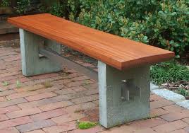 The bench that you put on front or backyard garden may have a casual or chic style, but there should be more ideas that could be inspired into where it eventually placed. Nadoknaditi Lonec Za Razpoke Prednost How To Make A Concrete Bench Yourlifeincards Com