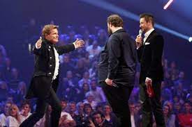 God gave love to you dieter bohlen. Dieter Bohlen Pusht Kandidaten Ins Finale Beim Supertalent 2010 Halbfinale Nr 3