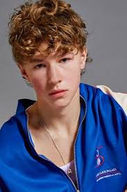 Dylan Hoffman's Instagram, Twitter & Facebook