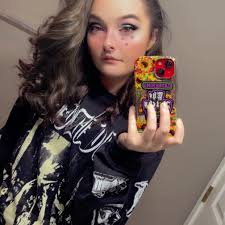 I will be attending the Denver concert at the Ball Arena. I've never been  to this venue, but it seems to have a lot of prohibited items including  🍃💨 and purses. Maybe