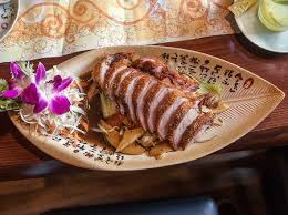 Thai Sawadee So Isst Man Hier Ped Krob Knusprige Ente Auf Kurz Gebratenem Gemuse Plus Reis Essen Und Trinken Lebensmittel Essen Essen
