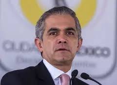 El Senado rinde homenaje de cuerpo presente a Camacho Solís