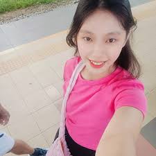 Olivia Loh (@ol6767__official) • Instagram photos and videos