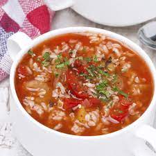 Homemade Tomato Rice Soup Is Perfect On A Chilly Day It Doesn T Take Very Long To Make And Is Very Satisfying Tomato Rice Soup Rice Soup Recipes Rice Soup