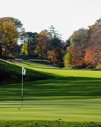 With A Limited Amount Of Summer Left You Should Make Sure You Book Those Final Tee Times In Now Courses Like Toronto Golf Locate Tees Time Locations Kingsmen