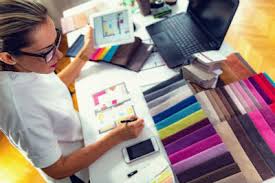 Il joue sur les volumes, les lumières, le mobilier ou encore les matériaux pour donner vie à un intérieur. Devenir Decorateur D Interieur Formations Salaire Debouches Lignes Et Formations