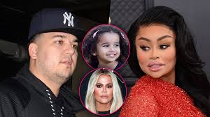 У roba три родные сестры, и две сводные. Rob Kardashian Wants Sister Khloe Blac Chyna To Testify In Court