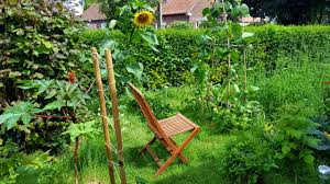 Vielfalt · schönheit · nutzen markus gastl. Drei Zonen Garten Tiny Eco Village