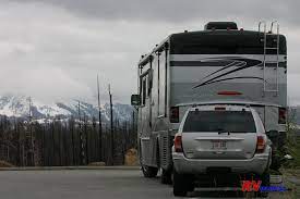 During peak season, you can expect delays entering the park. Road To Yellowstone
