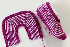 Iki Sisle Baklava Motifli Harosa Patik Yapilisi Ceyizlik Kolay Patik Modelleri Knitted Slippers Pattern Crochet Baby Shoes Slippers Pattern
