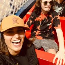 Amber Kittleson's Instagram, Twitter & Facebook